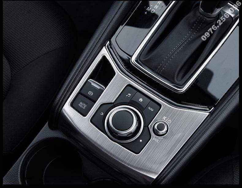 op-trang-tri-hop-so-va-hop-coc-Mazda-CX-5-2018 (2)