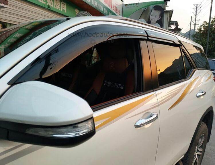 ve-che-mua-fortuner-2017