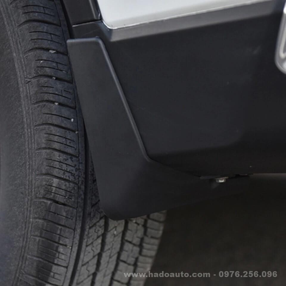 chan-bun-theo-xe-hyundai-tucson (5)