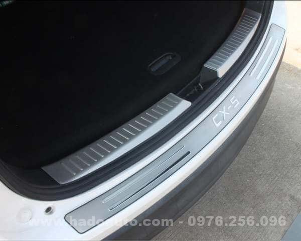 nep-chong-xuoc-cop-mazda-cx5-2013-2017 (2)