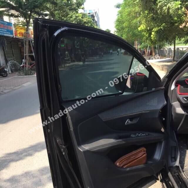 bo-rem-che-nang-theo-xe-hyundai-kona (3)