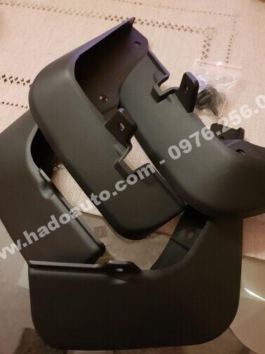 chan-bun-theo-xe-mazda3