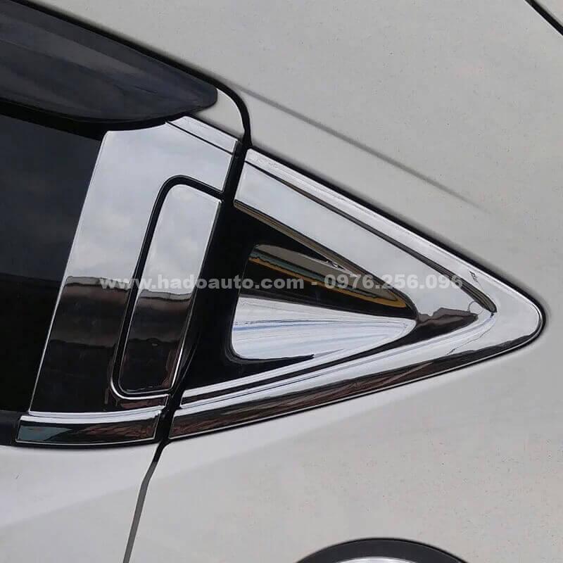 op-tay-nam-hom-cua-sau-honda-hrv (4)