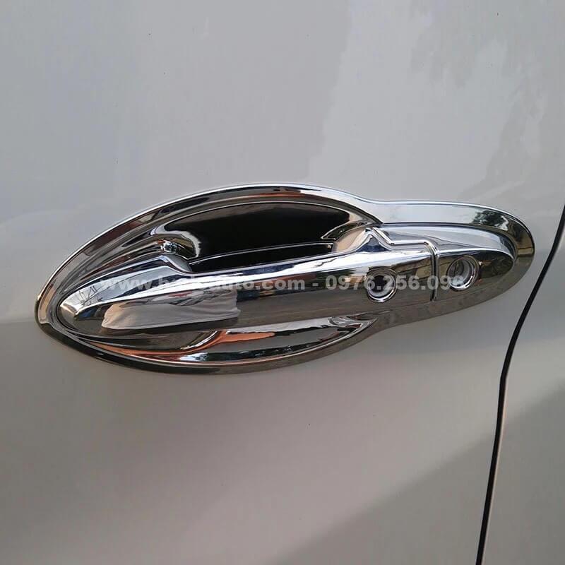 op-tay-nam-hom-cua-trươc-honda-hrv (4)