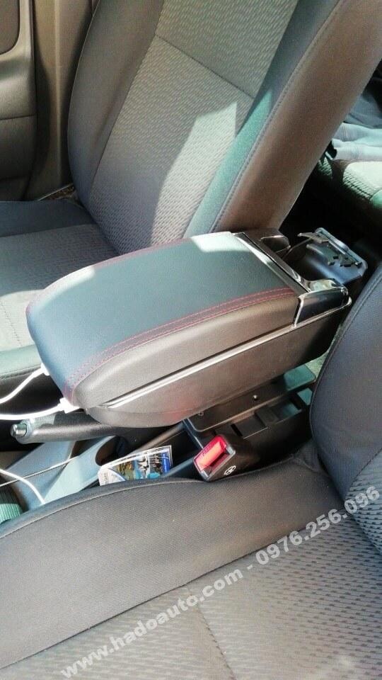 hop-ty-tay-theo-xe-toyota-avanza (9)