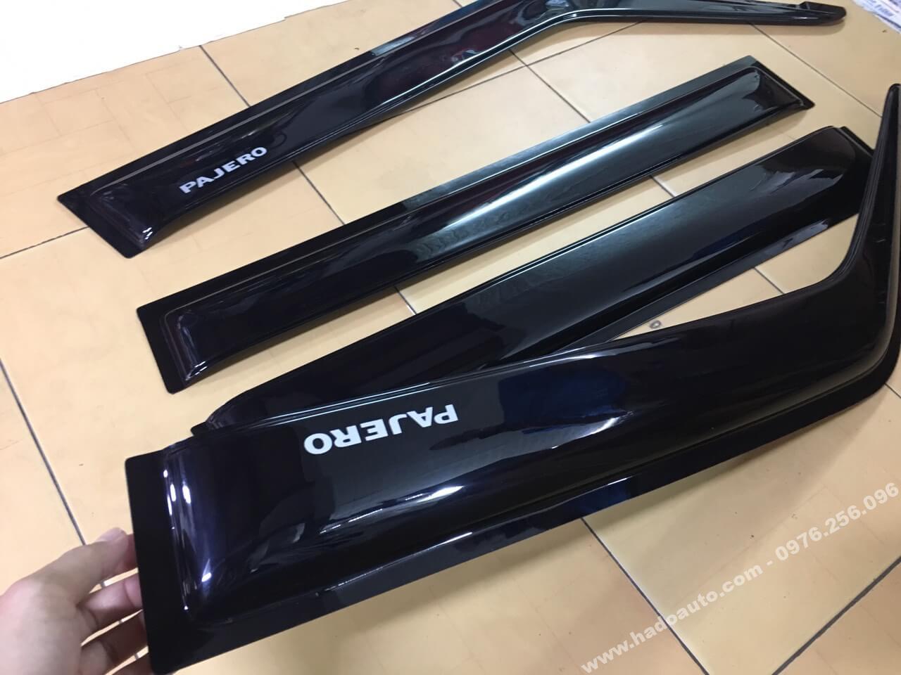 Vè mưa Mitsubishi Pajero V31 V32 V33 cao cấp Vè mưa Mitsubishi Pajero V31 V32 V33 cao cấp