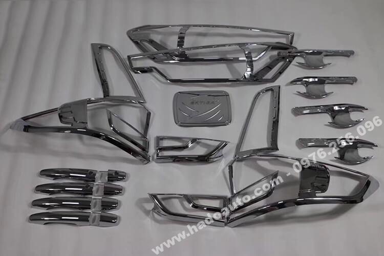 do-choi-xe-ertiga-2019 Đồ chơi xe Ertiga 2019