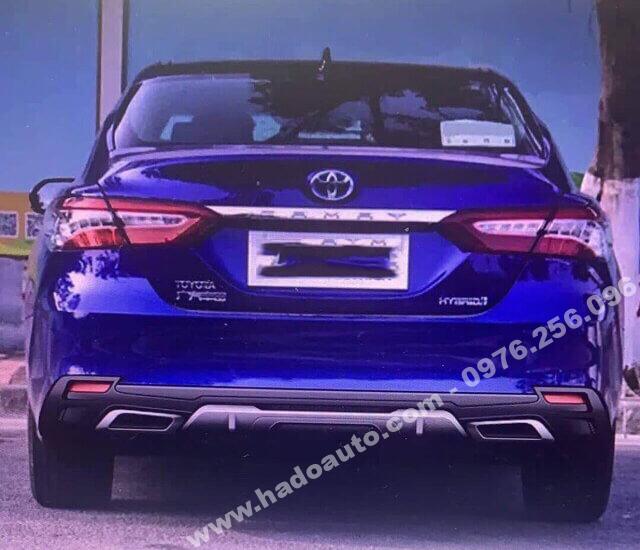 lip-chia-po-camry-2019-cao-cap-chuan-theo-xe