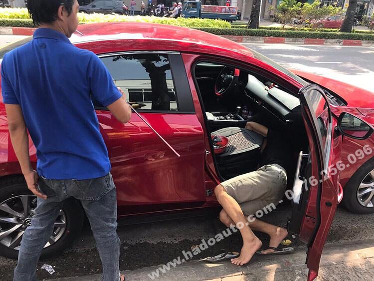 bo-cong-kinh-chan-kinh-mazda-3-2020-moi-nhat