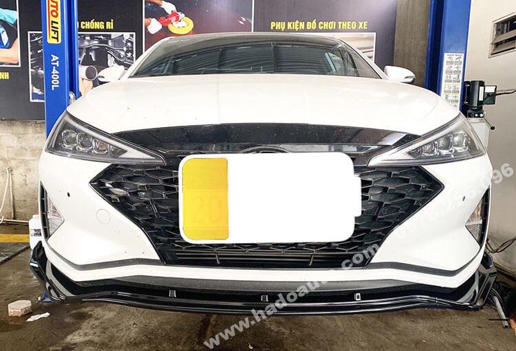 lip-truoc-cacbon-hyundai-elantra-2019-mau-moi-nhat