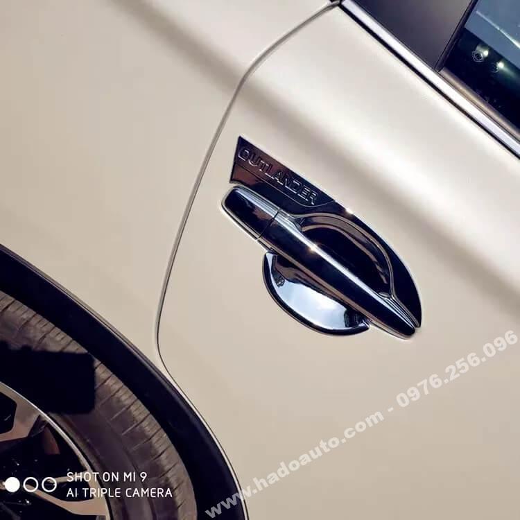 Bộ ốp hõm tay nắm cửa xe Mitsubishi Outlander cao cấp