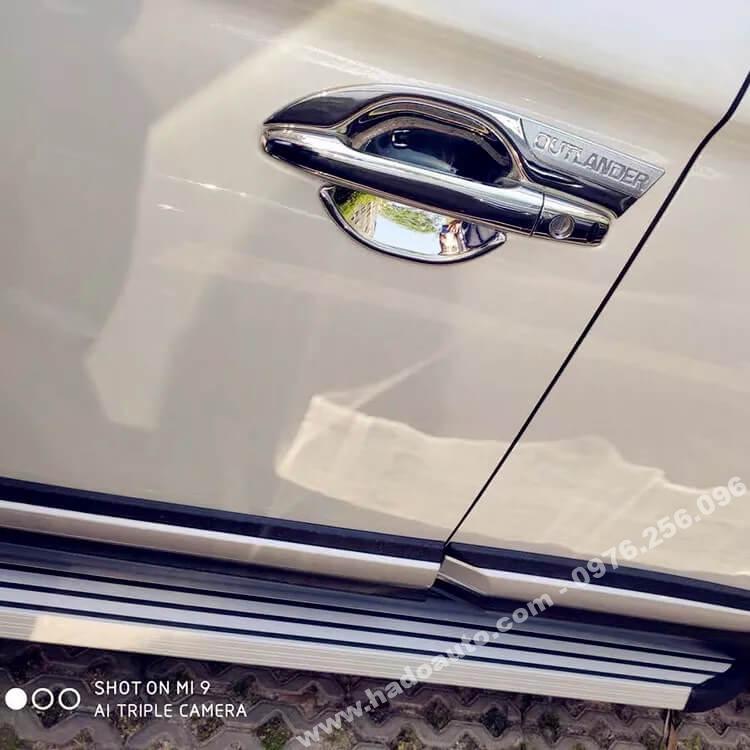 Bộ ốp hõm tay nắm cửa xe Mitsubishi Outlander