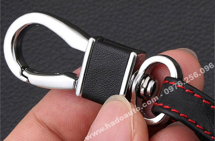 bao-da-chia-khoa-toyota-camry-2019-mau-moi