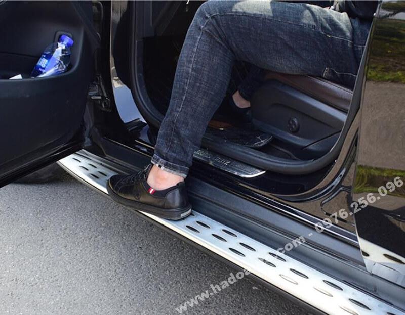 bac-len-xuong-mercedes-glc-sieu-khoe bac-len-xuong-mercedes-glc-sieu-khoe