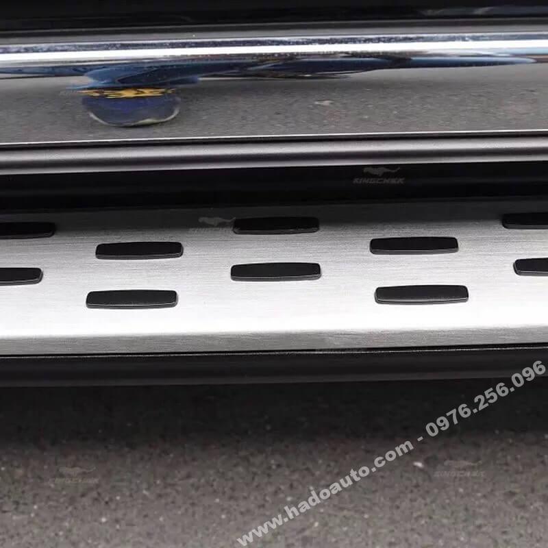 bac-len-xuong-suzuki-ertiga-moi-nhat