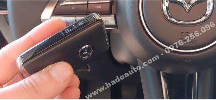 op-chia-khoa-mazda-3-2020-cac-bon-sieu-ben