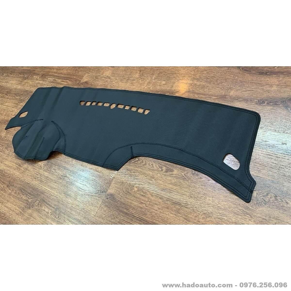 Thảm taplo da vân cacbon Chevrolet Cruze