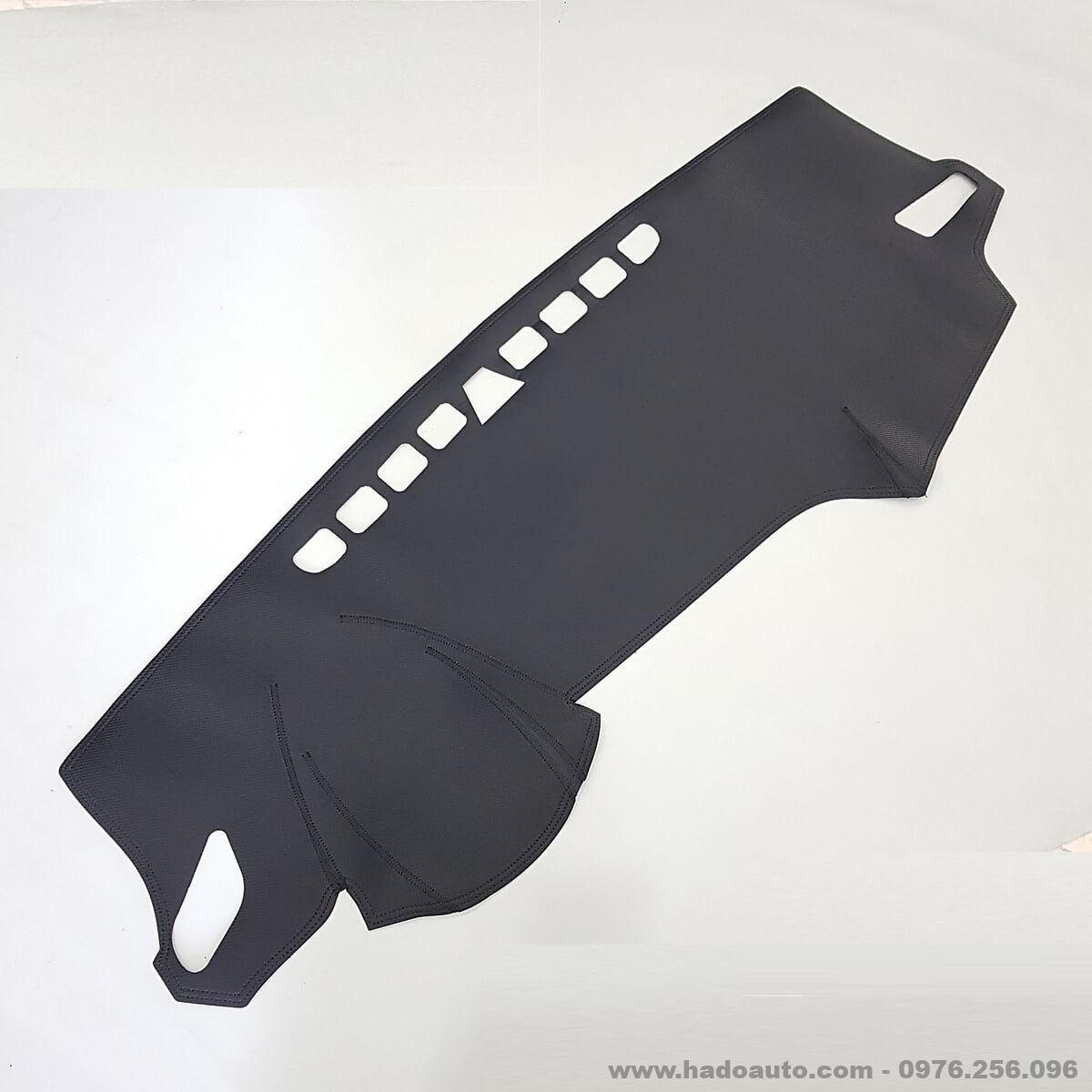 Thảm taplo da vân cacbon Hyundai Elantra 2019