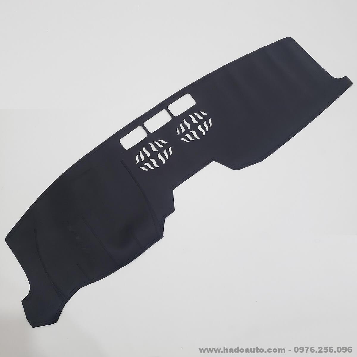 Thảm taplo da vân cacbon Mazda CX5 2018 không HUD