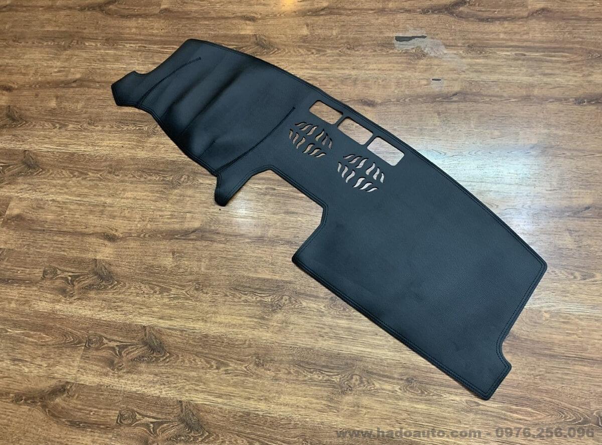 Thảm taplo da vân cacbon Mazda CX8 không HUD Thảm taplo da vân cacbon Mazda CX8 không HUD