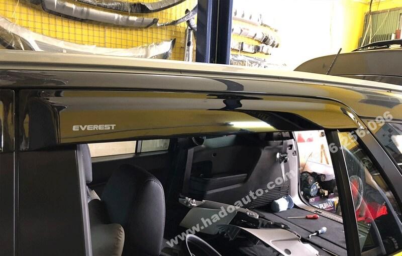 ve-mua-den-ford-everest-2019-cao-cap