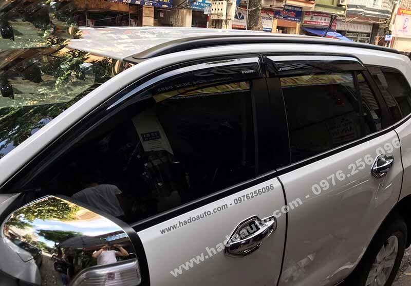 ve-mua-den-ford-everest-2019 ve-mua-den-ford-everest-2019