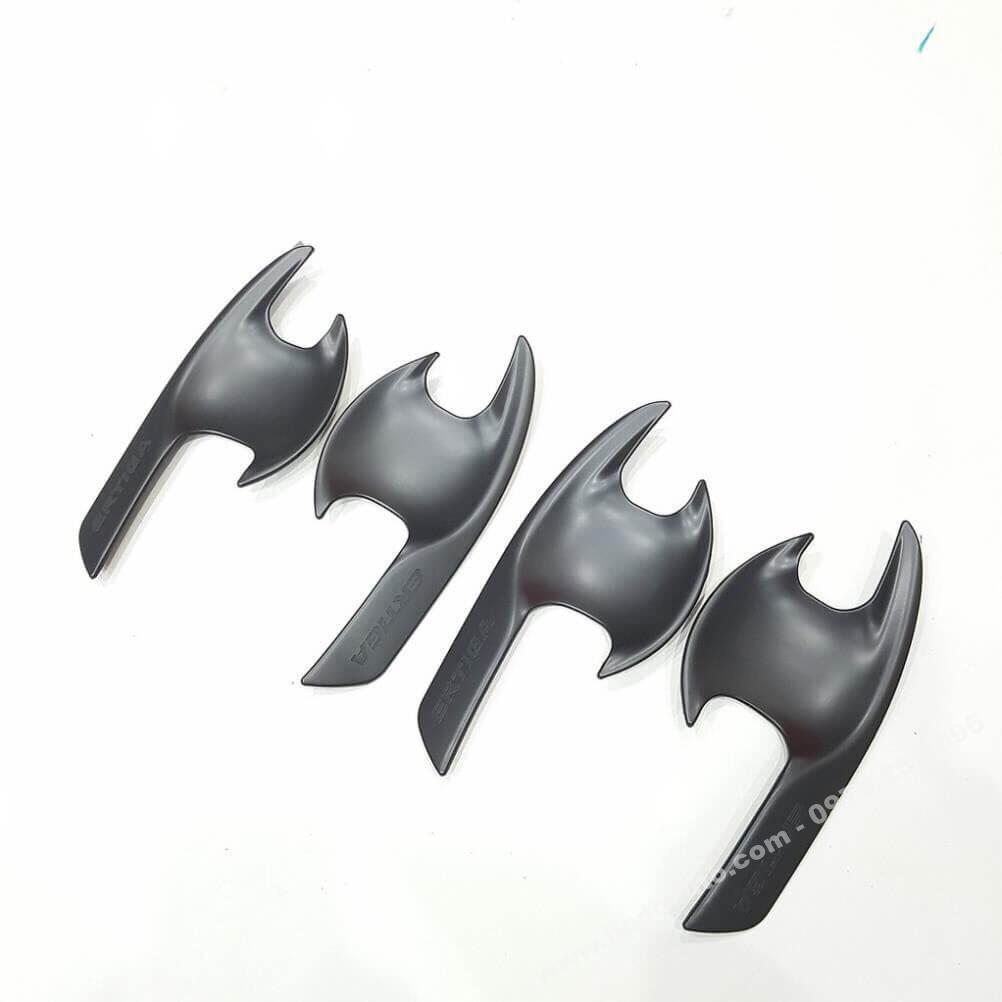 op-tay-nam-hom-cua-mau-den-cho-suzuki-ertiga-cao-cap op-tay-nam-hom-cua-mau-den-cho-suzuki-ertiga-cao-cap