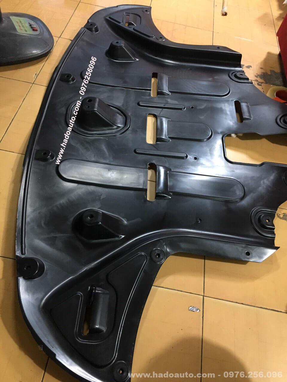 chan-bun-gam-may-hyundai-tucson-chinh-hang