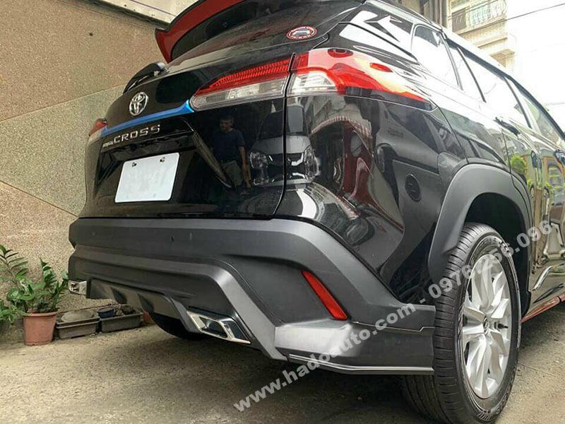 op-can-truoc-sau-toyota-cross-cao-cap