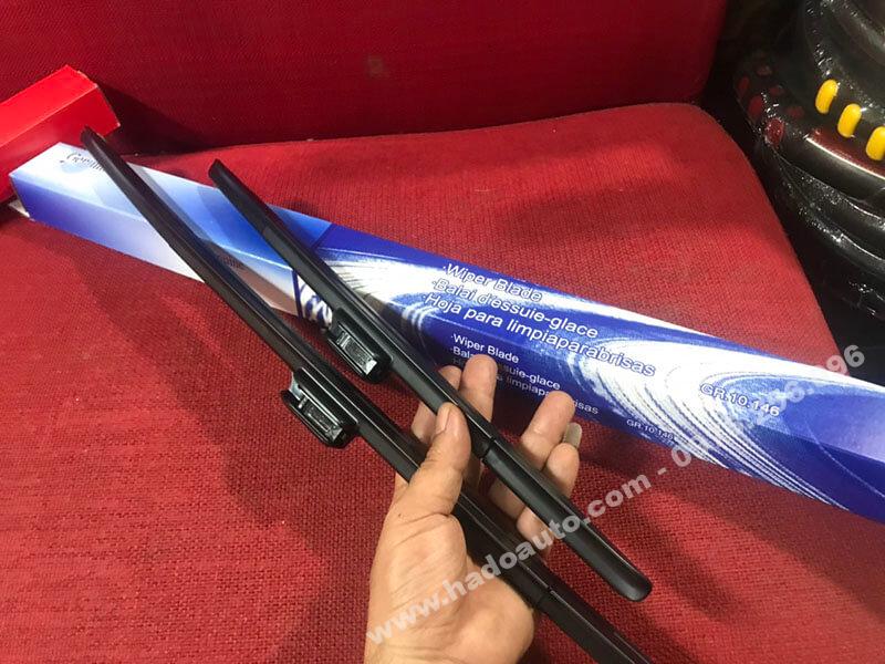 gat-mua-theo-xe-nissan-xtrail-cao-cap