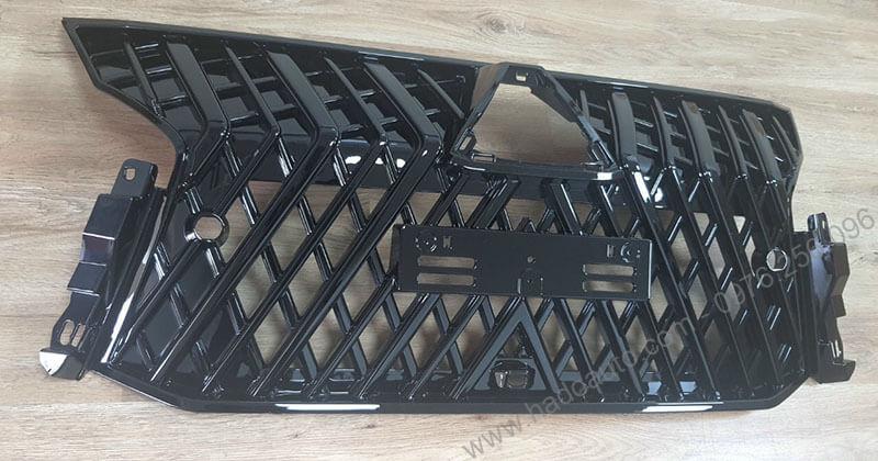 mat-ca-lang-pajero-sport-2021-kieu-lexus-moi-nhat