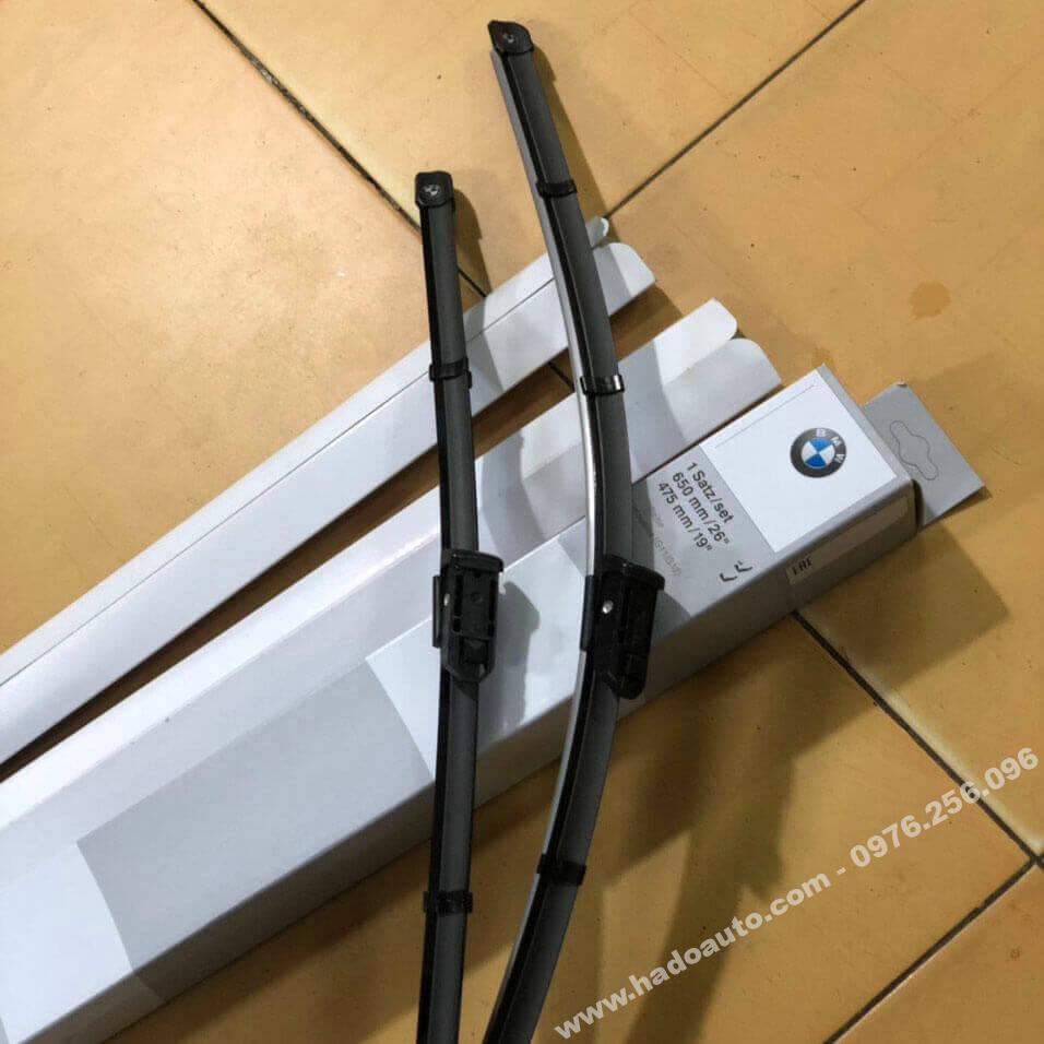 bo-2-choi-gat-mua-truoc-bmw-218i-gran-tourer-chinh-hang