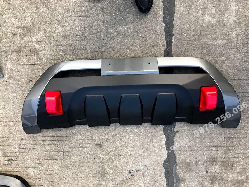 op-can-truoc-toyota-hilux-2021-2022