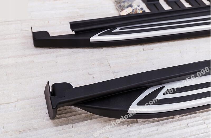 be-buoc-chan-bac-len-xuong-mazda-cx3-chinh-hang