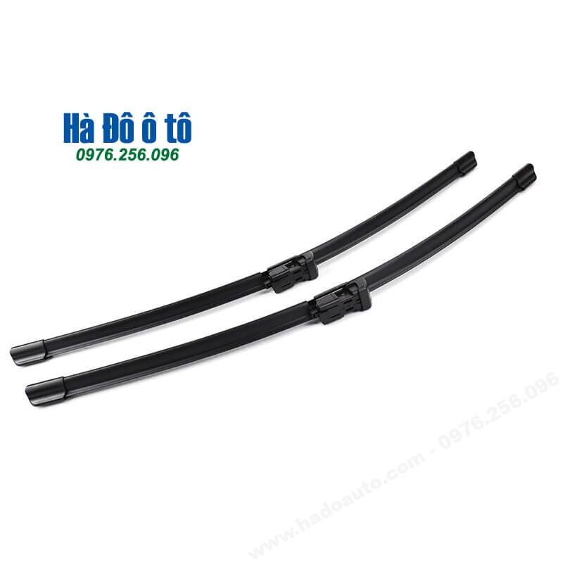 bo-2-choi-gat-mua-truoc-ford-Tourneo-cao-cap