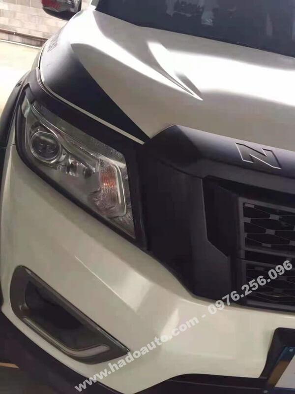 mat-ca-lang-nissan-navara-NP300-moi-nhat