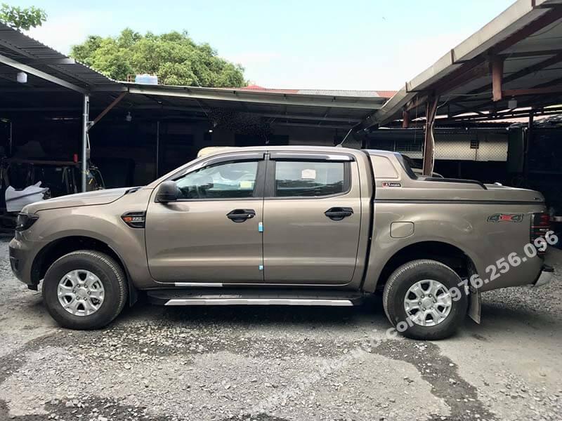 nap-thung-thap-ford-ranger-ban-moc-gia-re