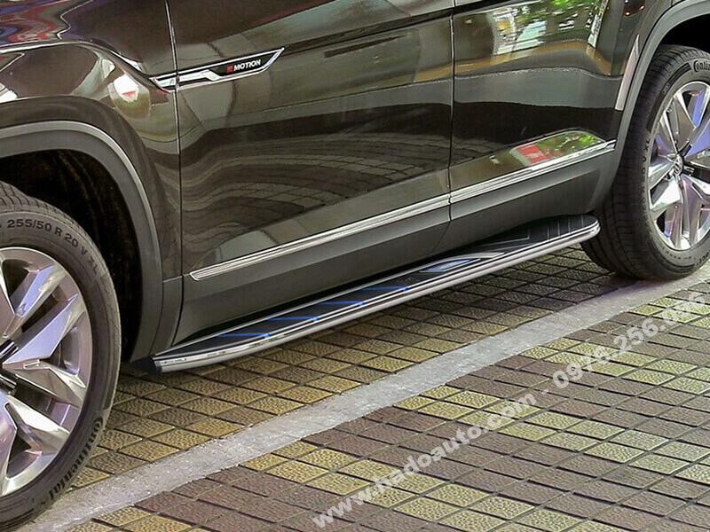 be-buoc-chan-bac-len-xuong-Volkswagen-teramont-2021-2022-gia-re