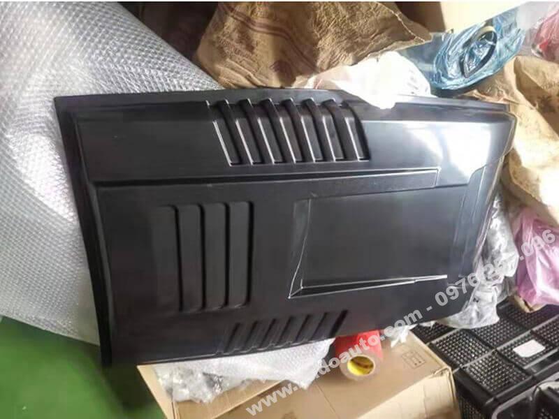 tam-op-nap-ca-po-Nissan-Navara-2015-2020-cao-cap