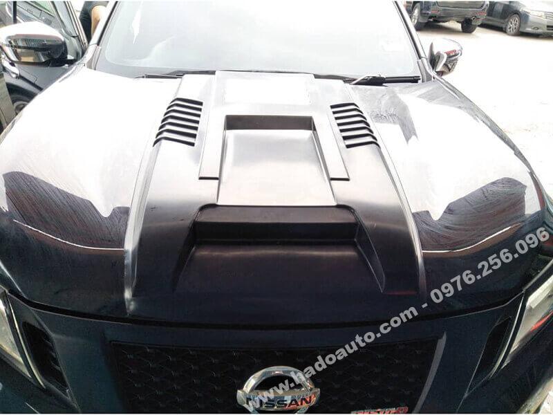 tam-op-nap-ca-po-Nissan-Navara-2015-2020-gia-re