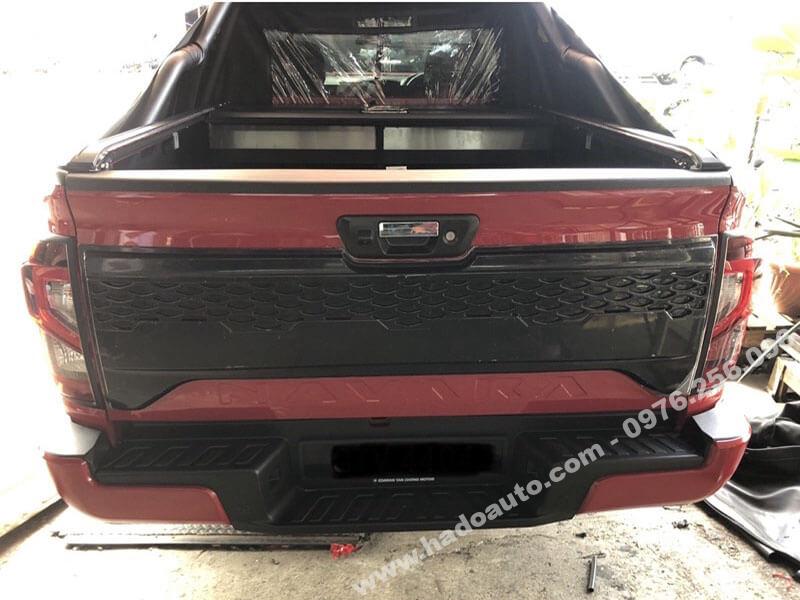 op-bung-op-hong-thung-sau-navara-2021-2022-gia-re