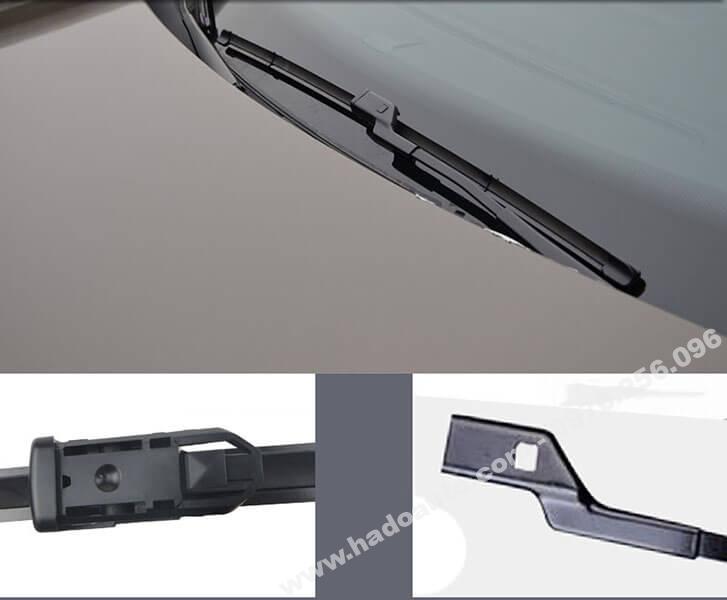 gat-mua-truoc-Jaguar-XE-2016-2022-xin-nhat