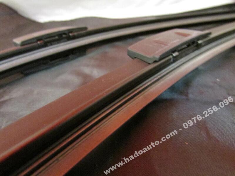 bo-2-choi-gat-mua-truoc-xe-rolls-royce-ghost-sieu-sach