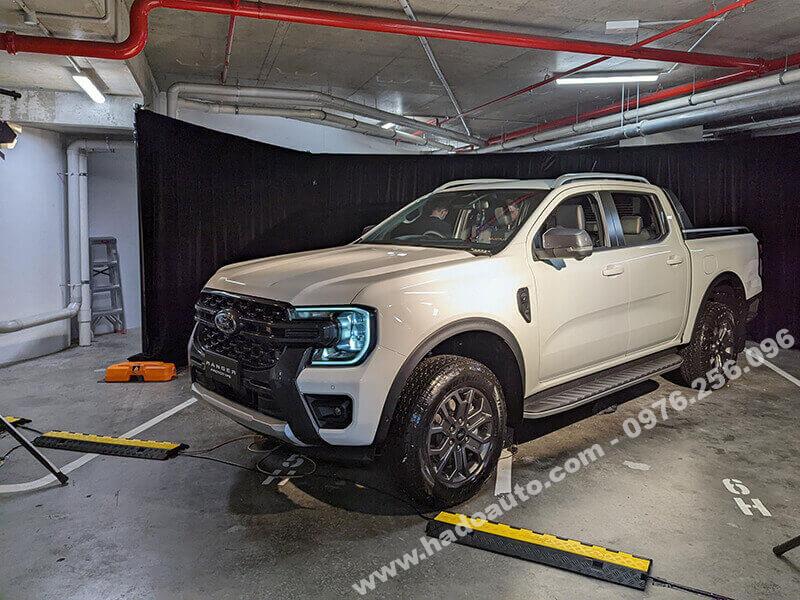 be-buoc-ford-ranger-2023-moi-nhat