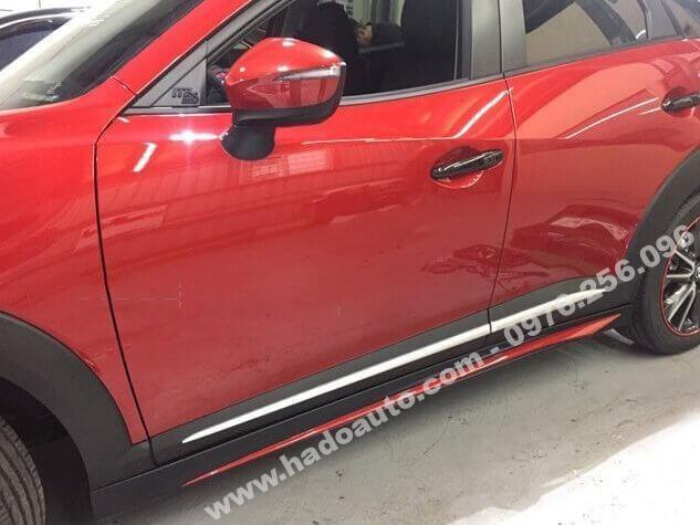 Nẹp ốp hông Mazda CX3 bản nhỏ sườn chỉ