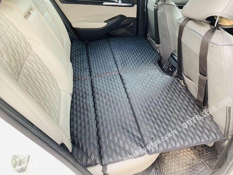Giường ô tô đệm nằm xe hơi mới nhất 2024