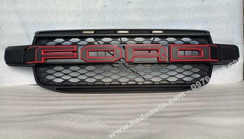 Mặt ca lăng Ford Ranger 2023 chữ đỏ đẹp