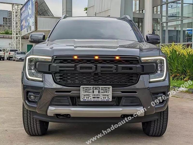 Mặt ca lăng Ford Ranger 2023 mới nhất