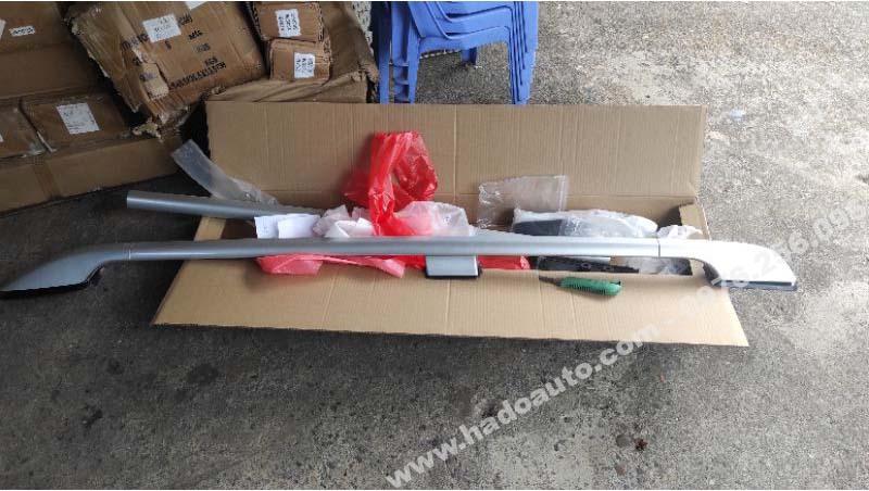 Thanh nóc cao 3 chân Mitsubishi Xpander màu bạc