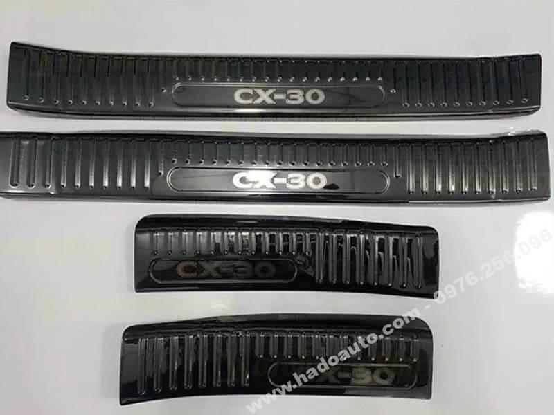 Nẹp bước chân ốp bậc cửa Mazda CX30 CX-30 Titan